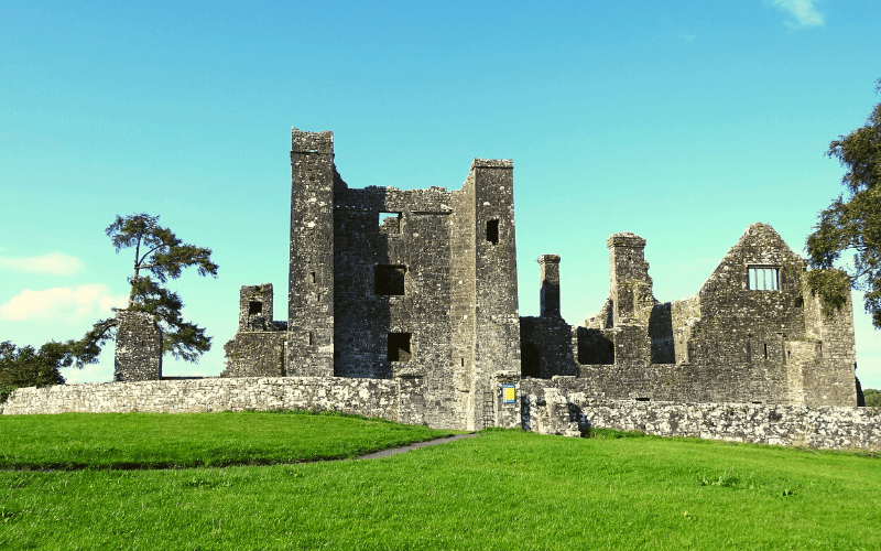 ruins to visit in ireland